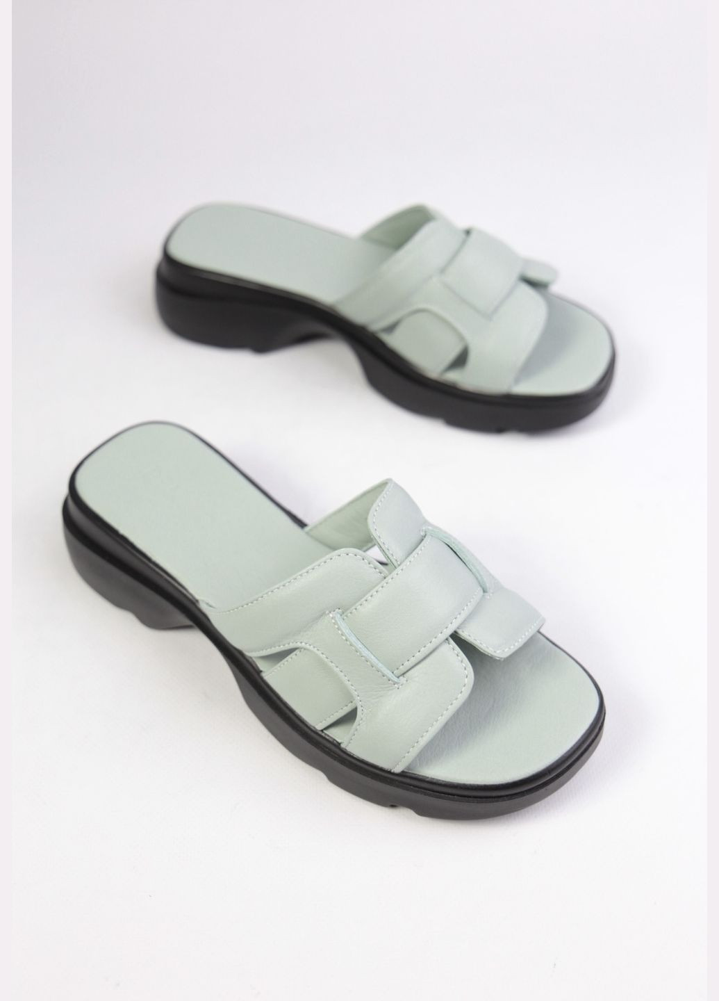 Шльопанці Benito (330644299)