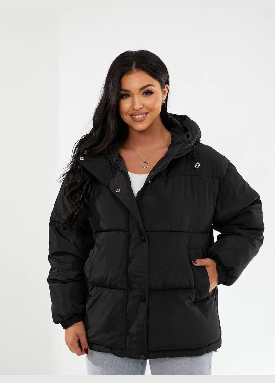 Чорна зимня куртка Garna