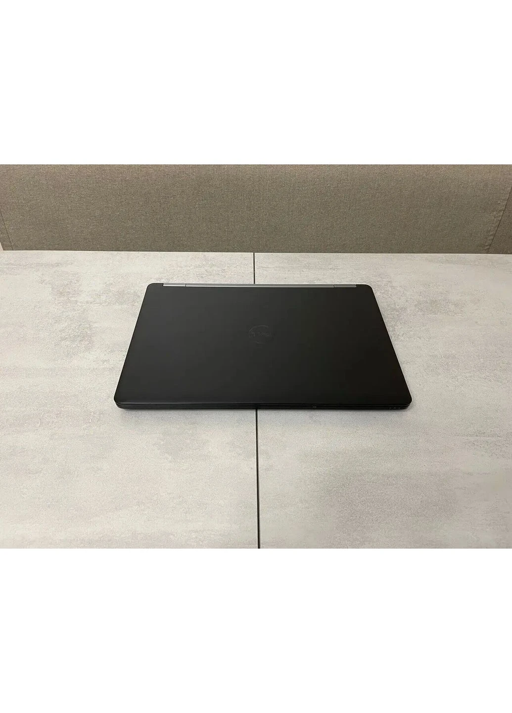 Ігровий ноутбук Latitude E5570 / 15.6" IPS / Core i7-6820HQ (4(8) ядра по 2.7-3.6GHz) / 16GB DDR4 / 256GB SSD NEW / AMD Radeon Dell (398146643)