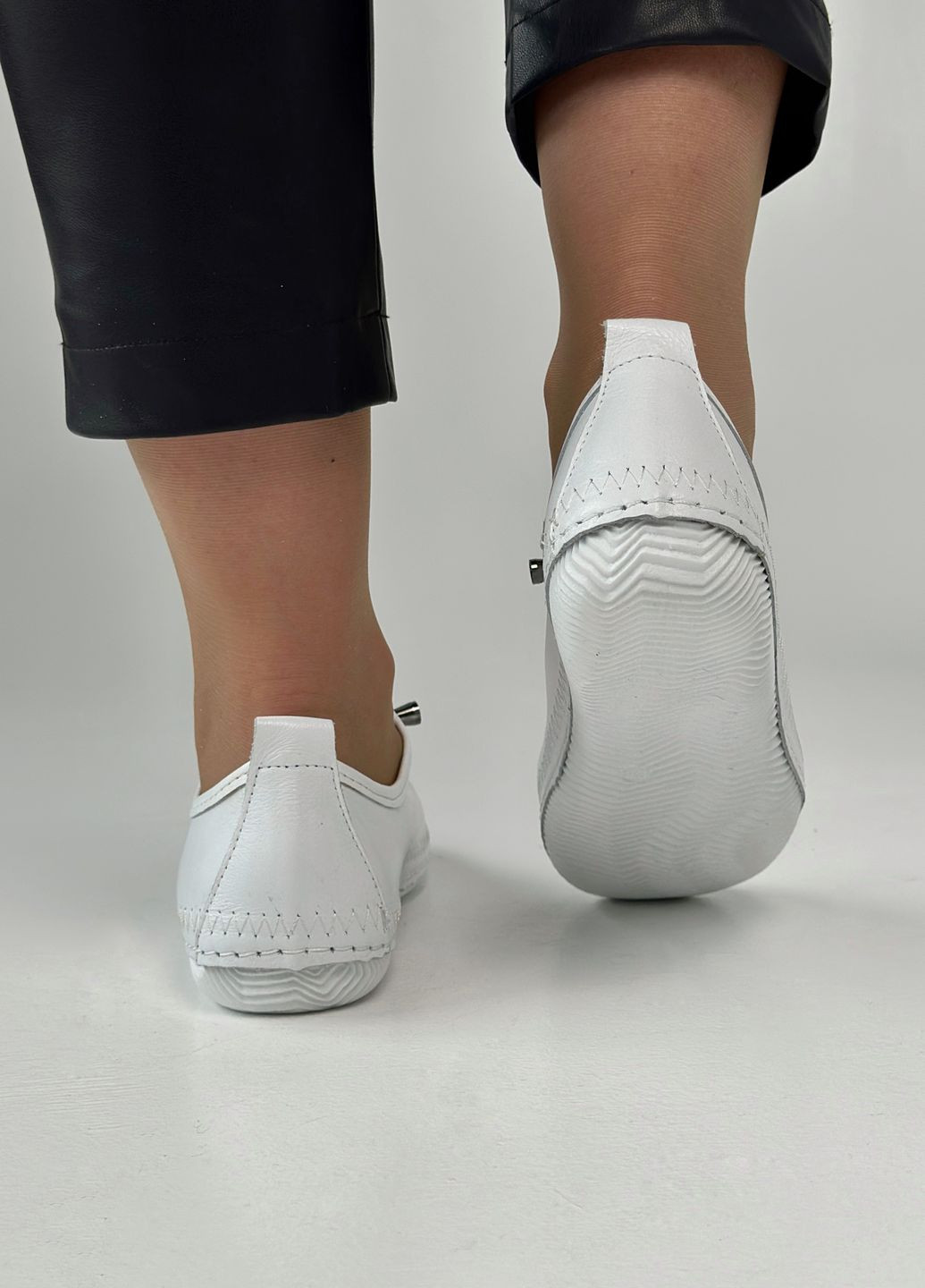 Білі сліпони Rovigo