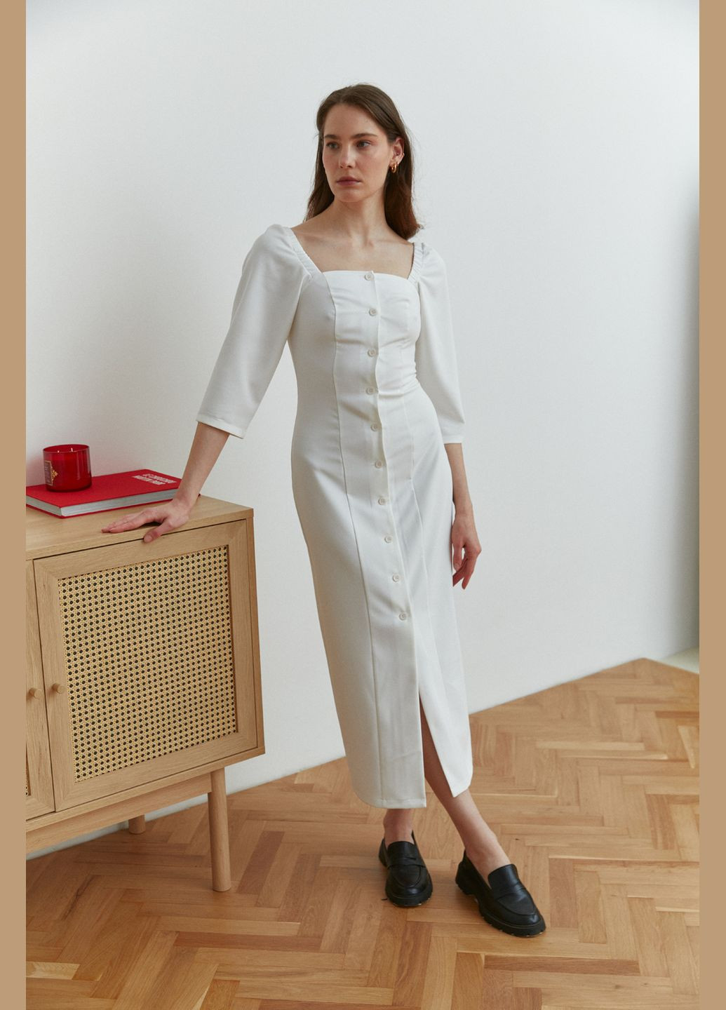 Молочное кэжуал платье Azuri однотонное