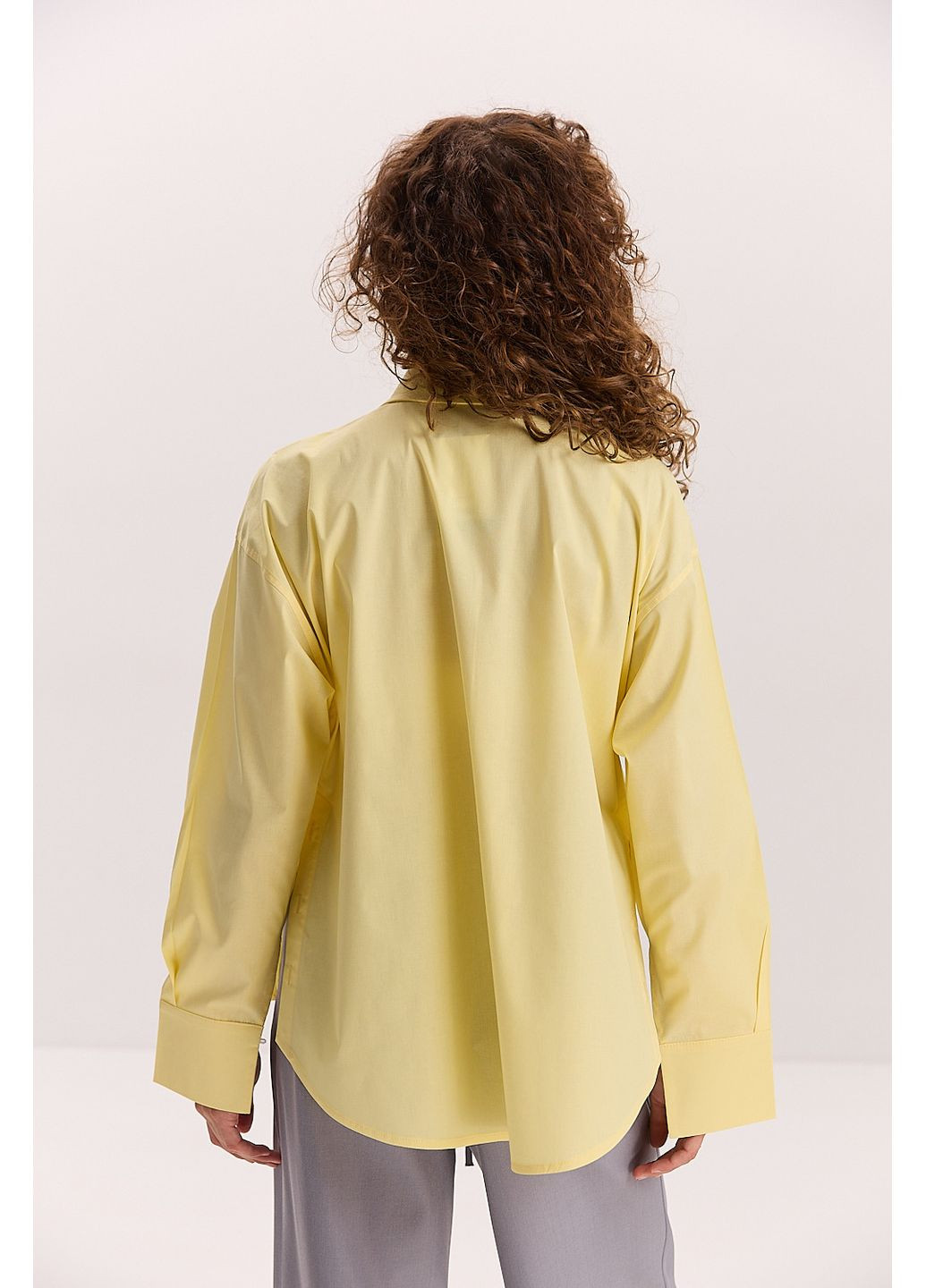 Жіноча сорочка оверсайз жовта з розрізами на ґудзиках з боків Arjen (353306016)