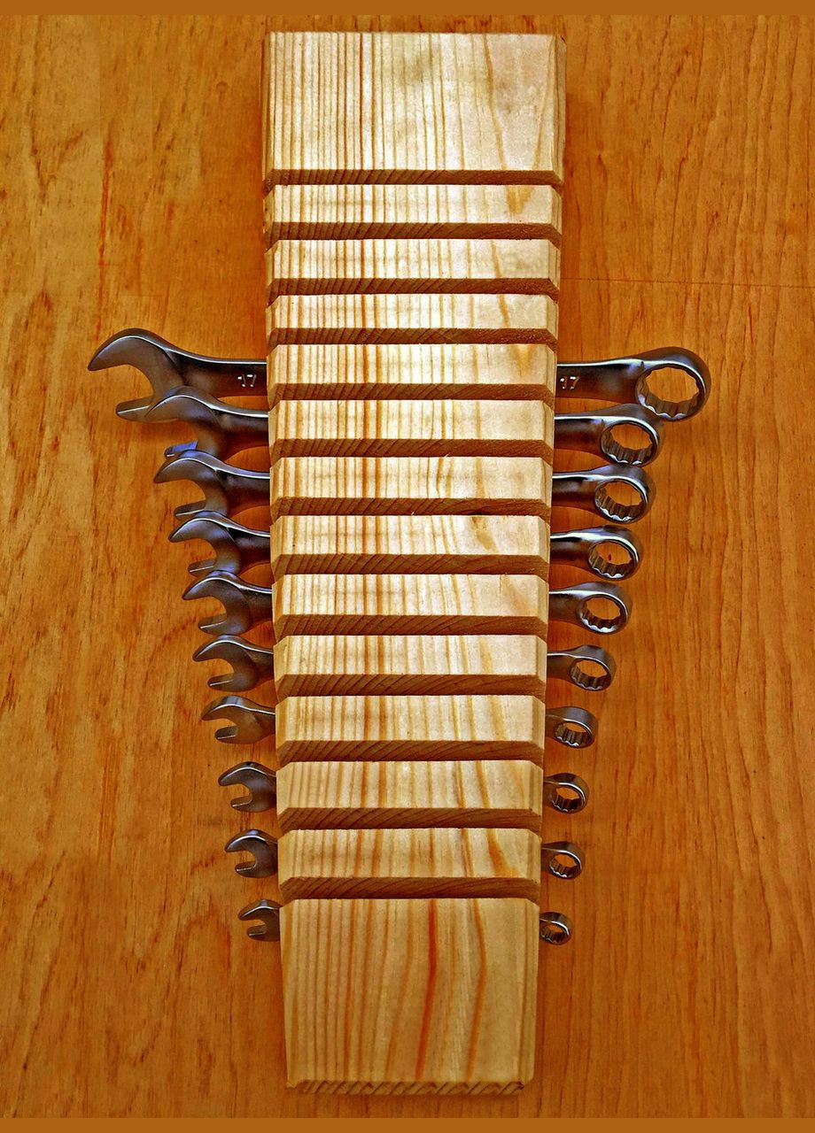 Органайзер для ключів і головок з дерева Мейта 13 сієна (ОГК-130105) No Brand (328909435)