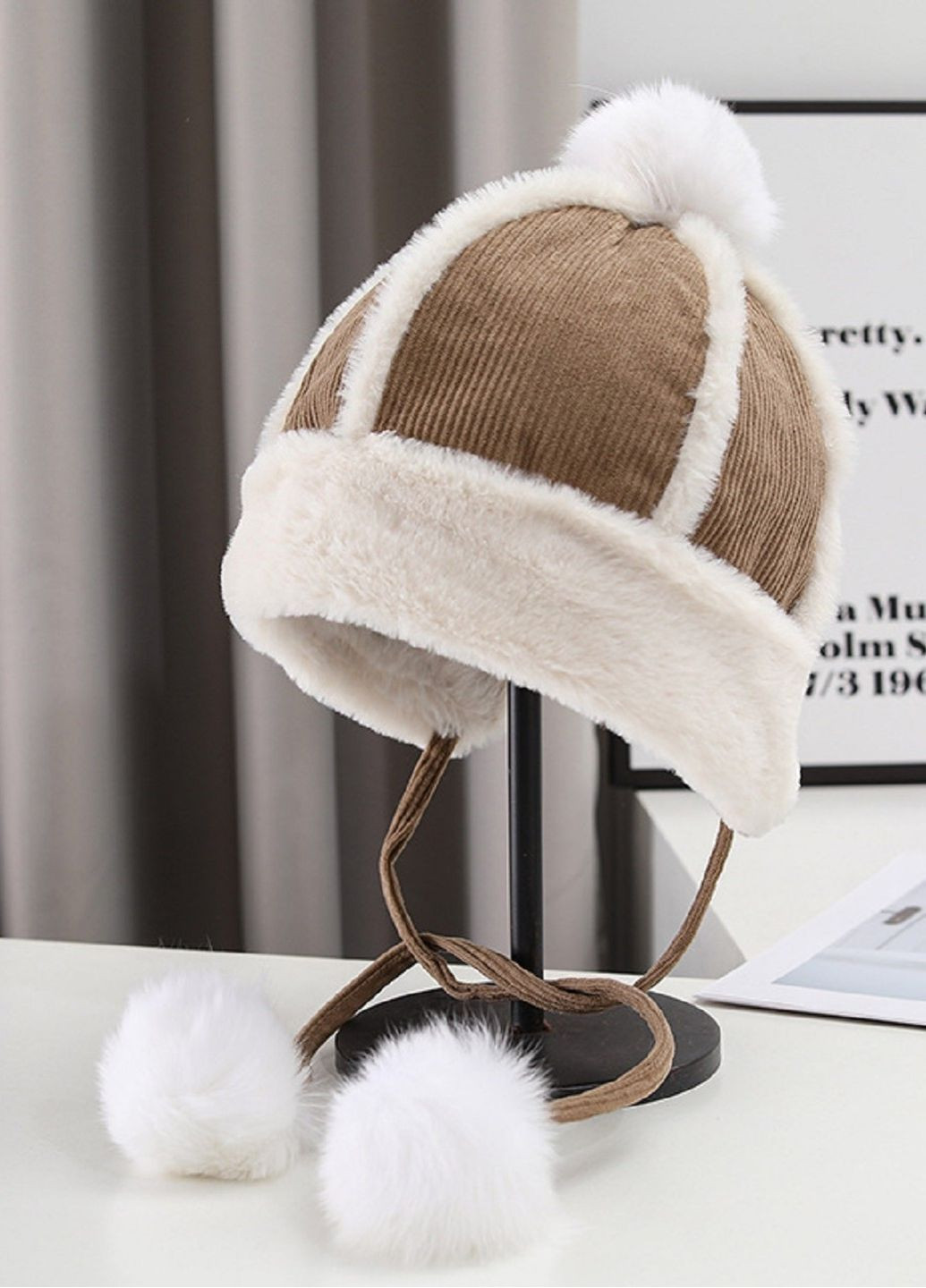 -Вушанка з Помпоном, М’яка Тепла Шапка зі Штучним Хутром та китицями No Brand Жіноча Зимова Шапка (363838656)