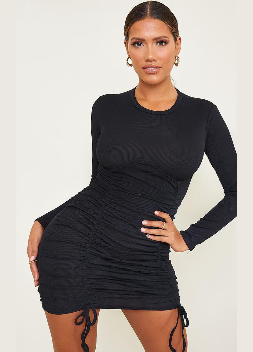 Чорна сукня PrettyLittleThing