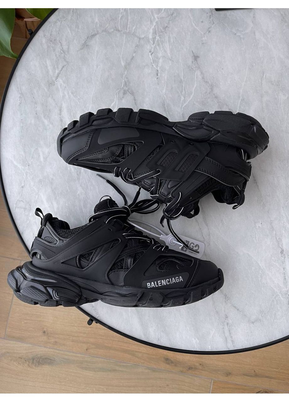 Белые демисезонные кроссовки мужские balenciaga track black 542023 w баленсиага трипл блек No Brand