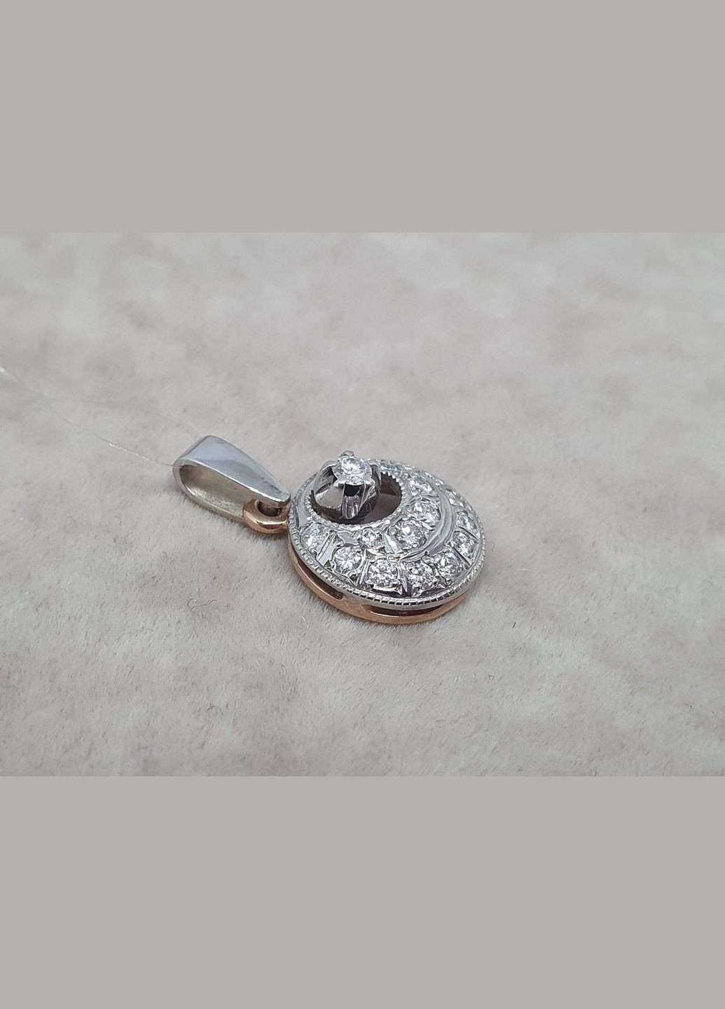 Золота підвіска з діамантами. 8В410358536/19 Qvaliz (311951022)