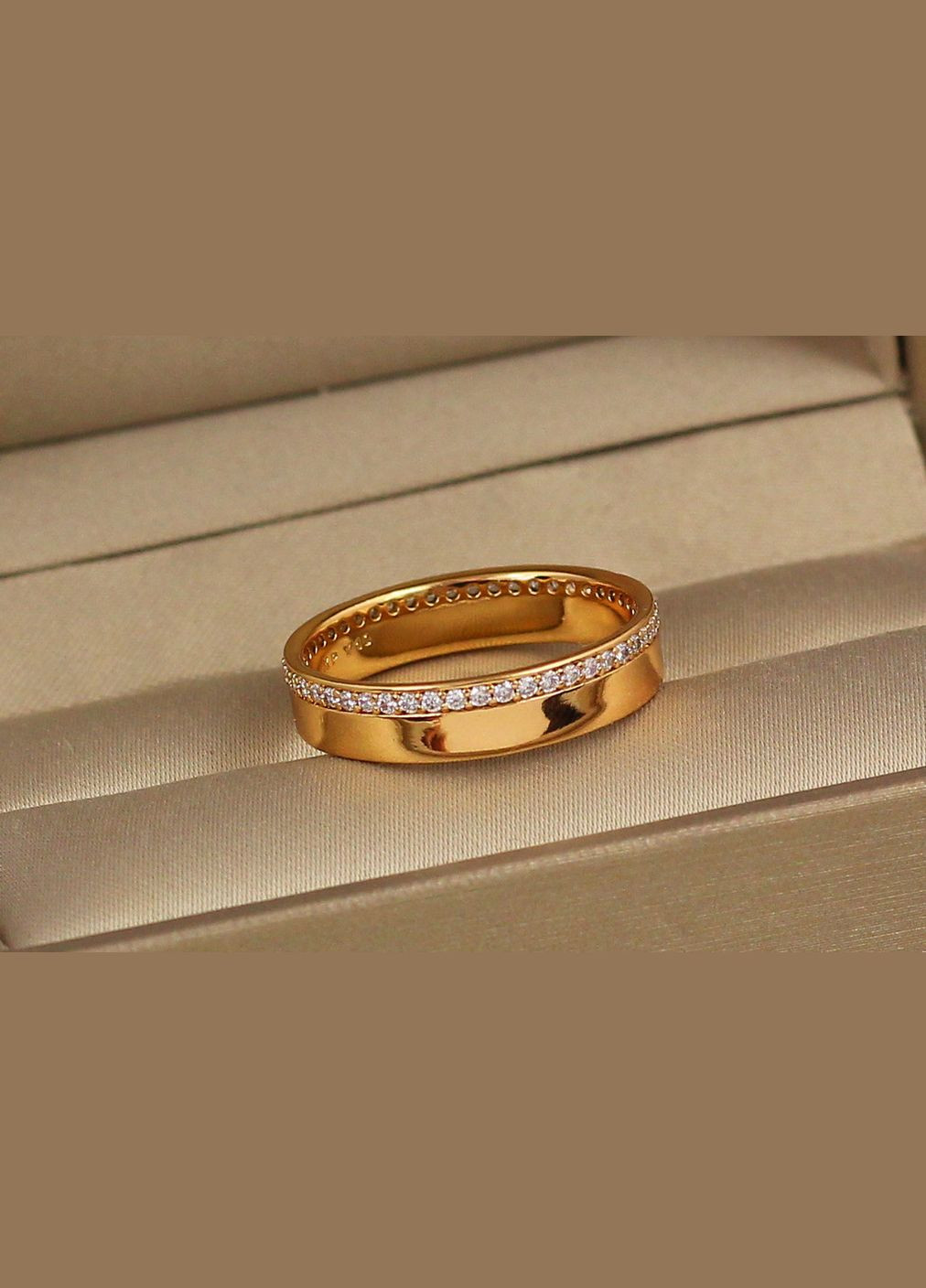 Обручальное кольцо американка с камнями по кругу 5 мм г золотистое Xuping Jewelry (316432873)
