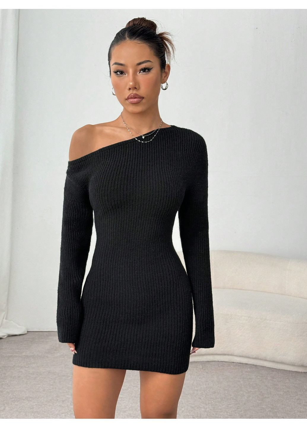 Чорна повсякденний сукня SHEIN однотонна