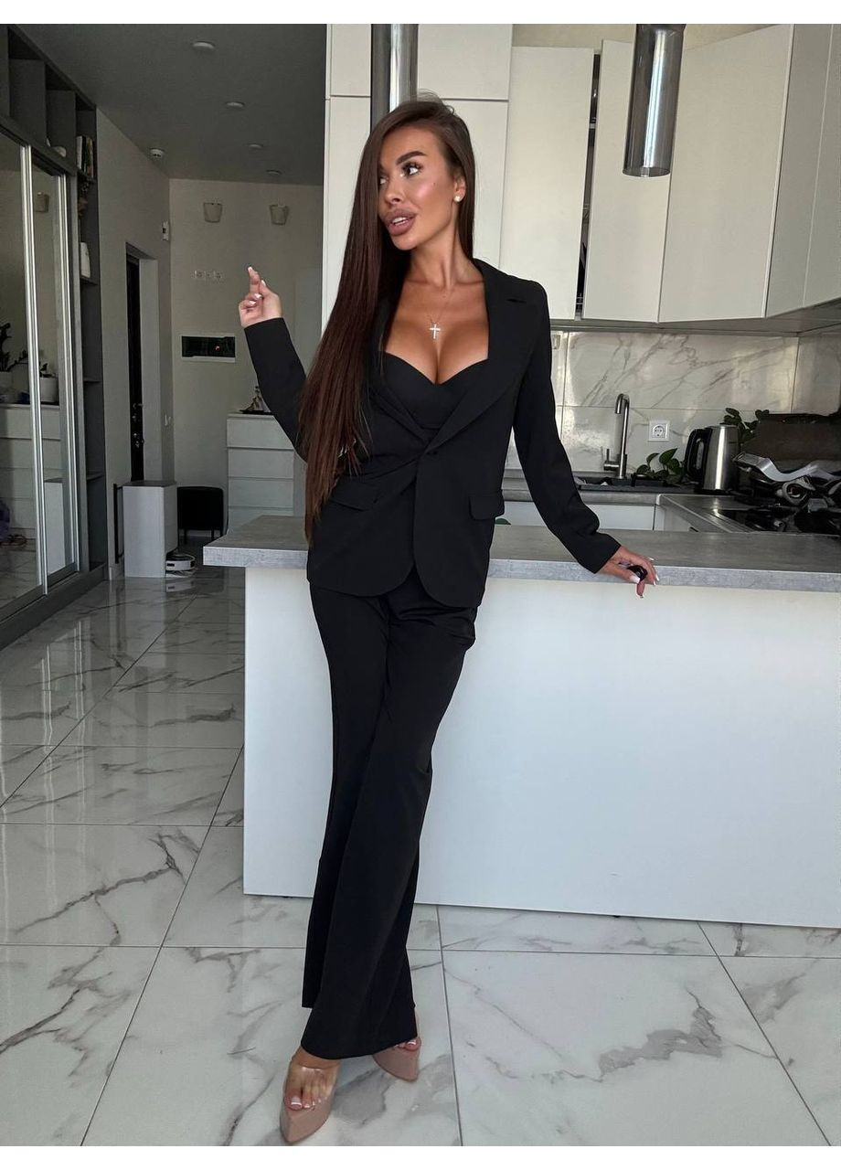 Жіночий класичний костюм Україна (358934279)