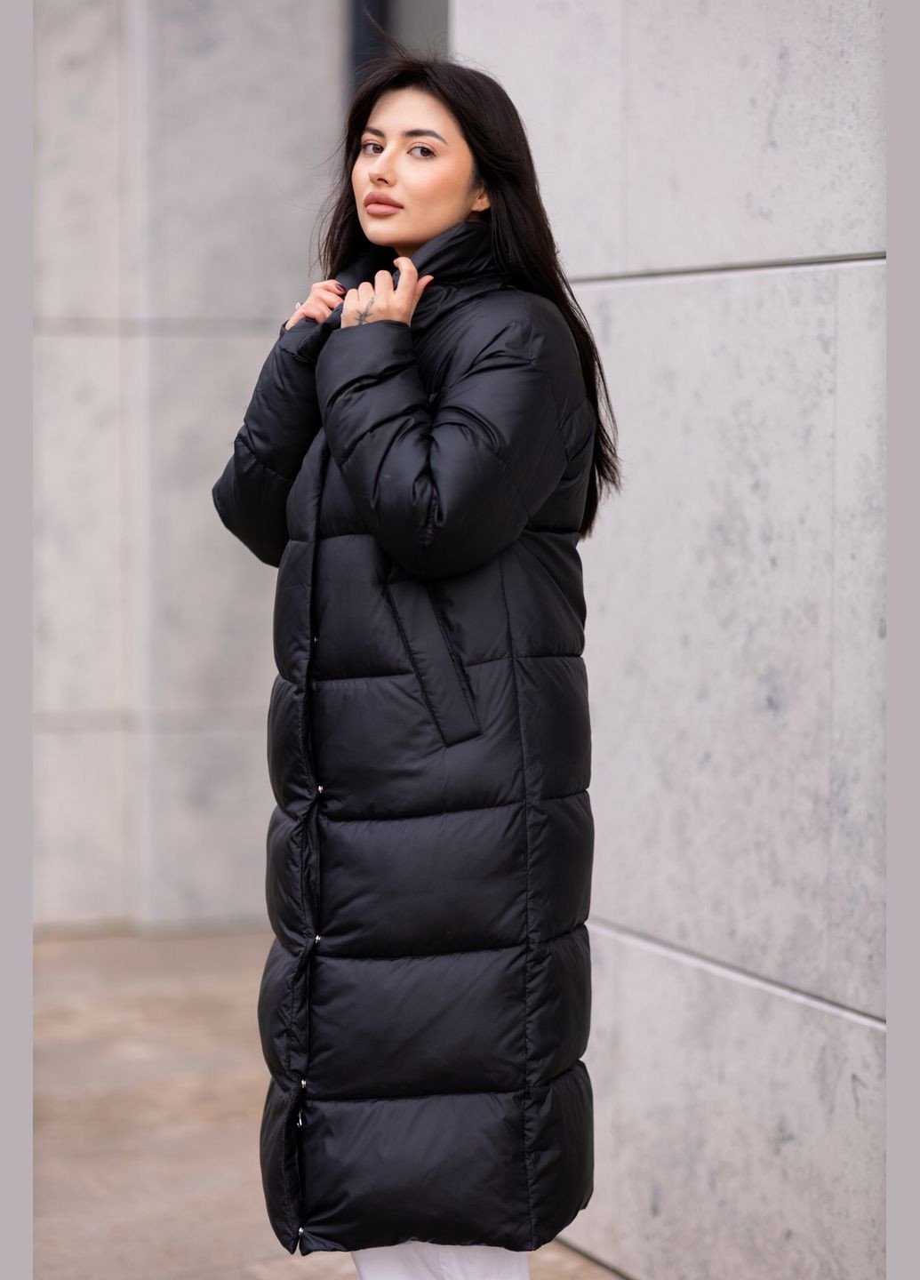 Чорне зимнє Жіноче зимове довге пальто трансформер 8998 трансформер Svidni