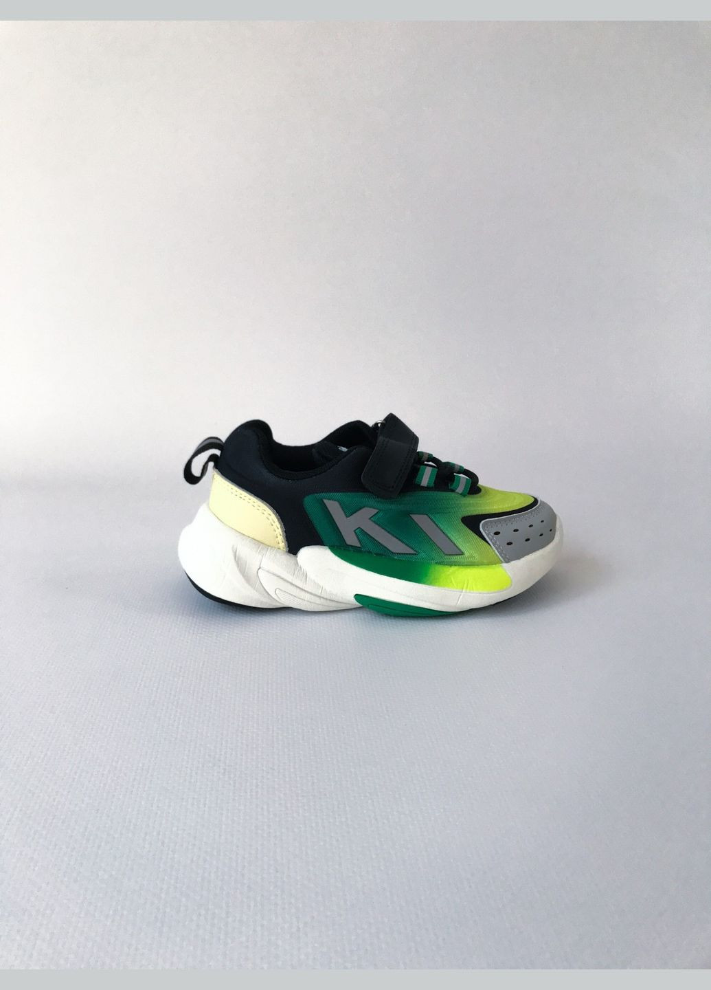 Зеленые детские кроссовки 26 г 16 см зеленый артикул к401 Kimbo-O