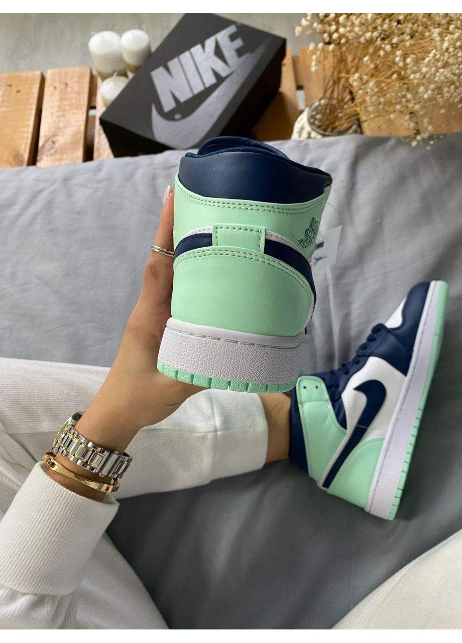 Білі Осінні кросівки чоловічі nike air jordan 1 retro mid mystic mint найк аір джордан No Brand