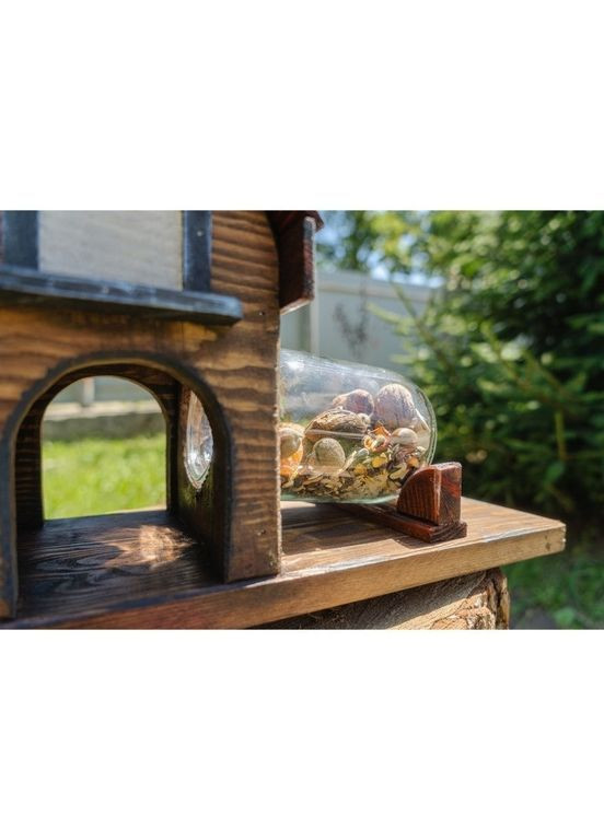 Кормушка для белок и бурундуков на ножке Башня No Brand (362210008)