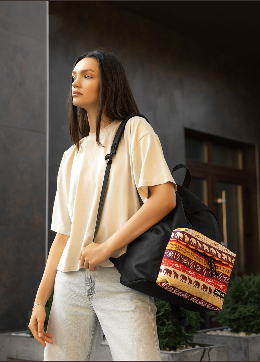 Жіночий рюкзак Active чорний з принтом Sambag (323437030)