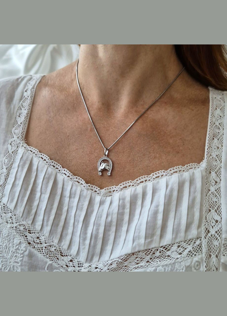 Серебряная подвеска Подкова с Конем серебро 925 пробы Родированное 3184р 2.40г No Brand (347228143)