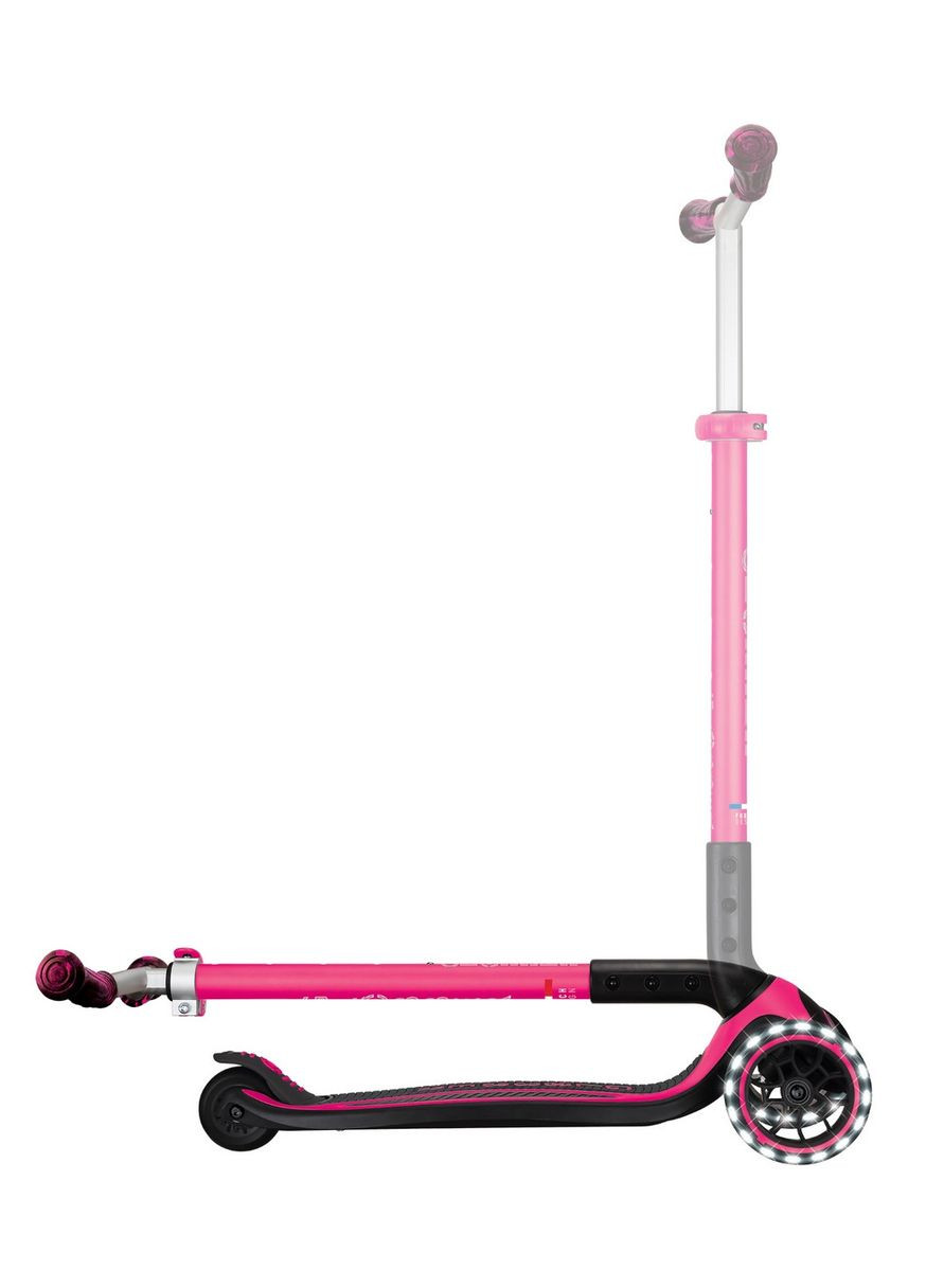 Самокат ACE фуксія колеса з підсвіткою від 3-х років до 100кг 3 колеса () Globber 667-110 (363820499)