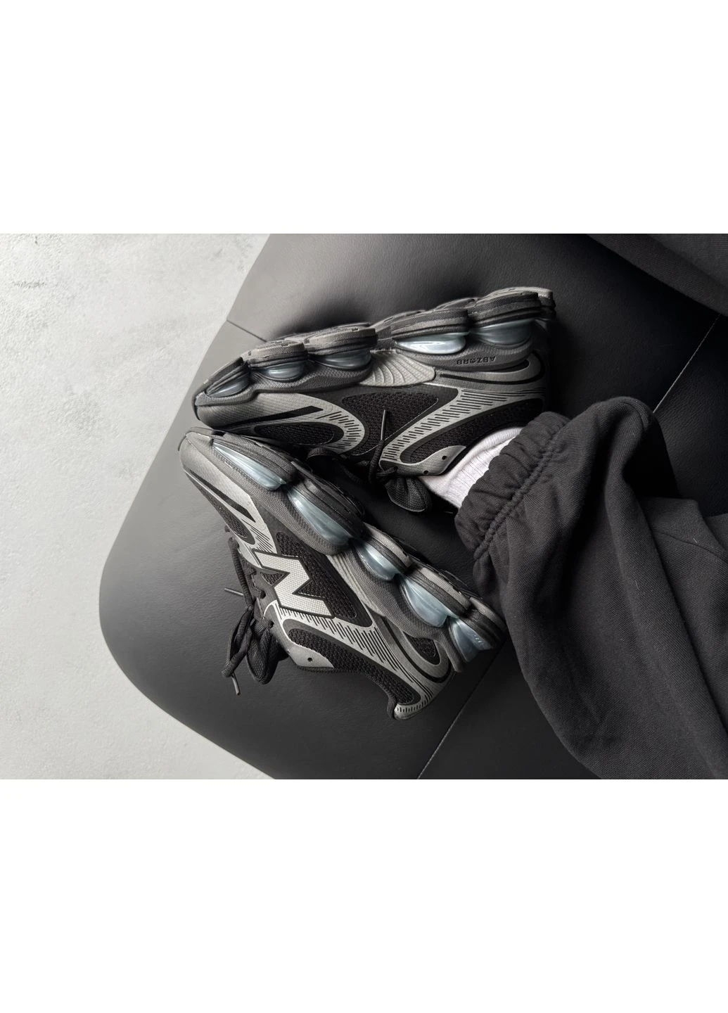 Черные демисезонные кроссовки мужские new balance abzorb 2000 grey/black нью беланс 2000 черные No Brand