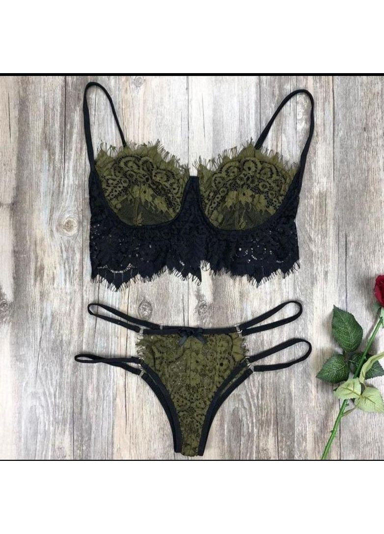 Оливковый (хаки) демисезонный сексуальный кружевной комплект с портупеей и подвязками для чулок s-m хаки No Brand