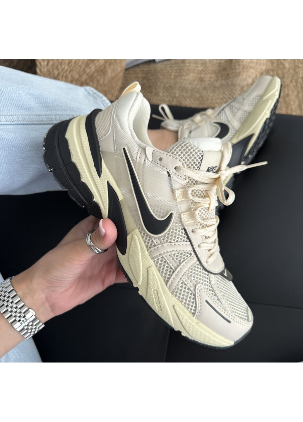 Кроссовки женские и мужские Nike V2K Runtekk Beige Black | Найк В2К Рантекк бежевые демисезоны (370850680)