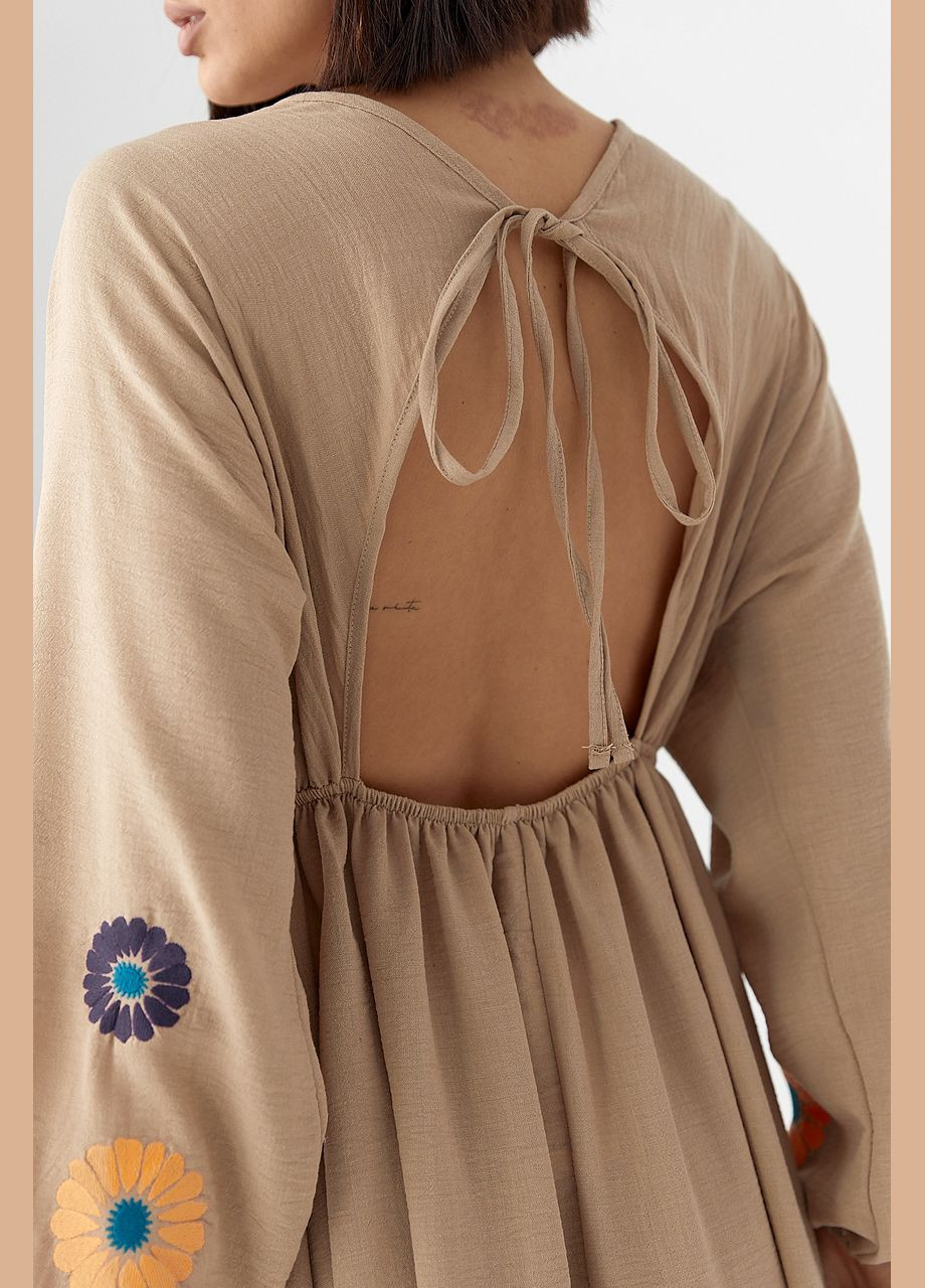 Кофейное длинное платье с вышитыми цветами Lurex