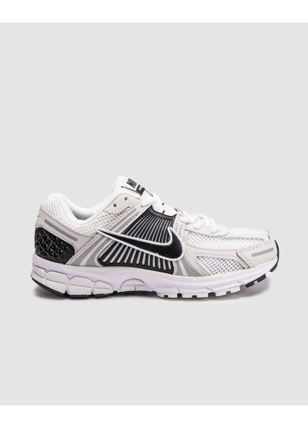 КРОССОВКИ ЖЕНСКИЕ NIKE ZOOM VOMERO 5 WHITE / BLACK PLATINUM TINT METALIC НАЙК АИР ЗУМ ВОМЕРО 5 No Brand чёрные демисезоны (367172012)