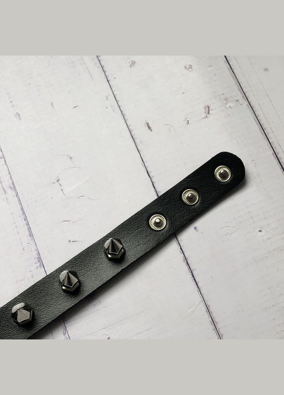 Жіночий чокер з сердечком та шипами в готичному стилі (арт.16048) No Brand екошкіра (347316688)