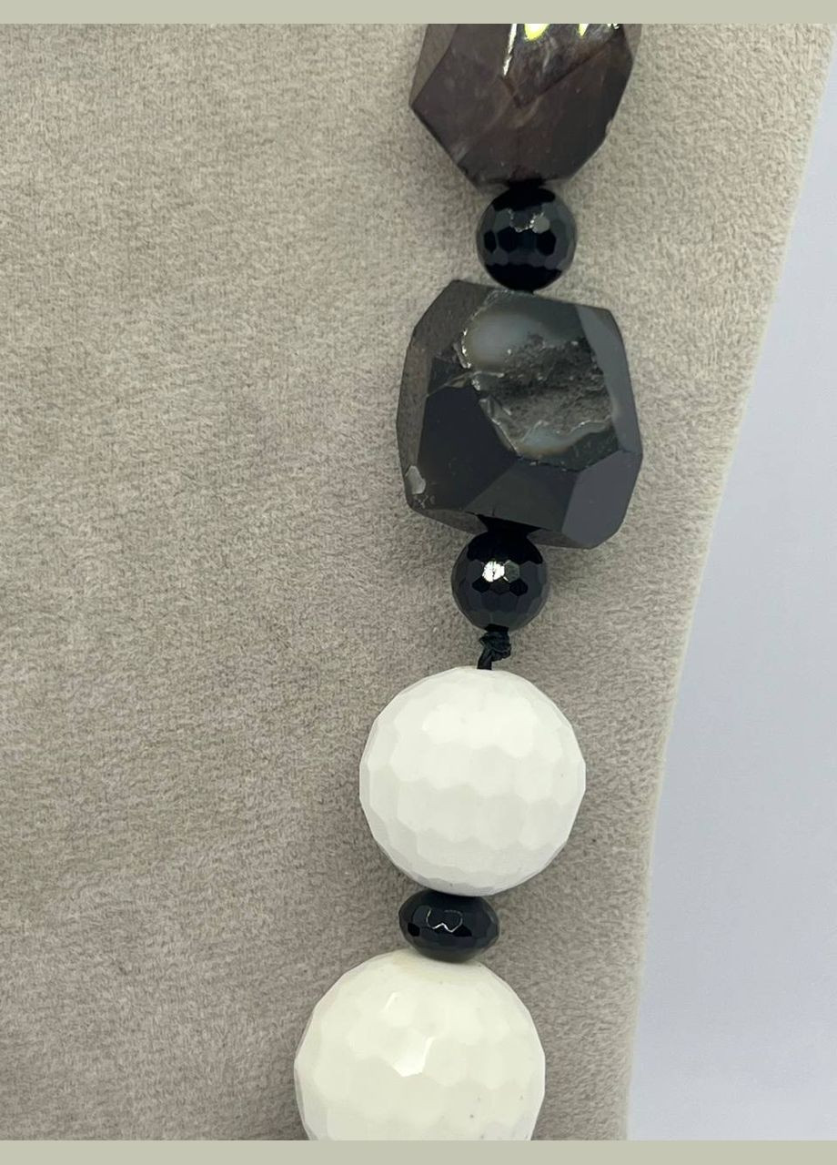 Комплект с агата и кахолонга 64 см No Brand (315789059)