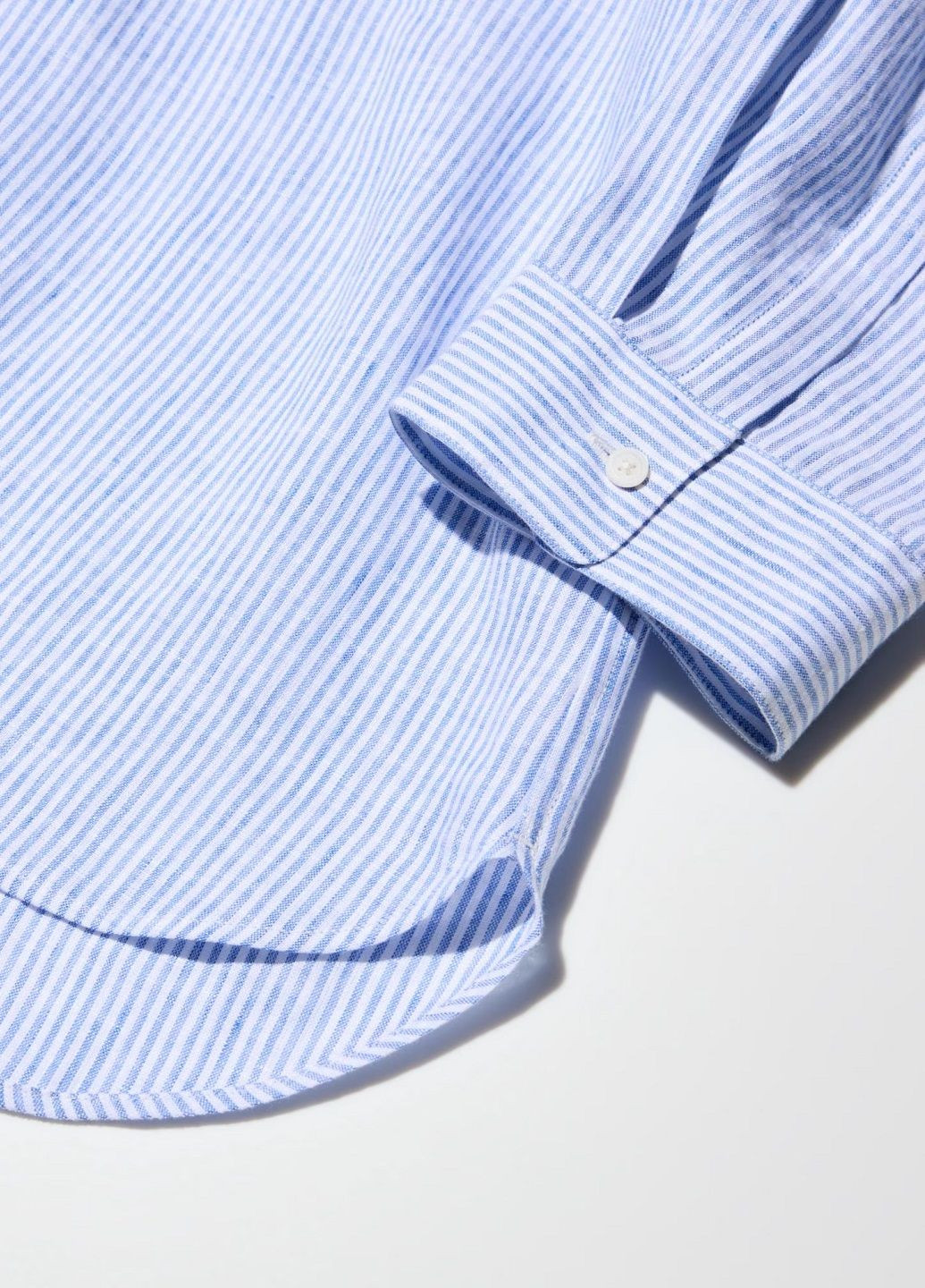 Розовая рубашка в полоску Uniqlo