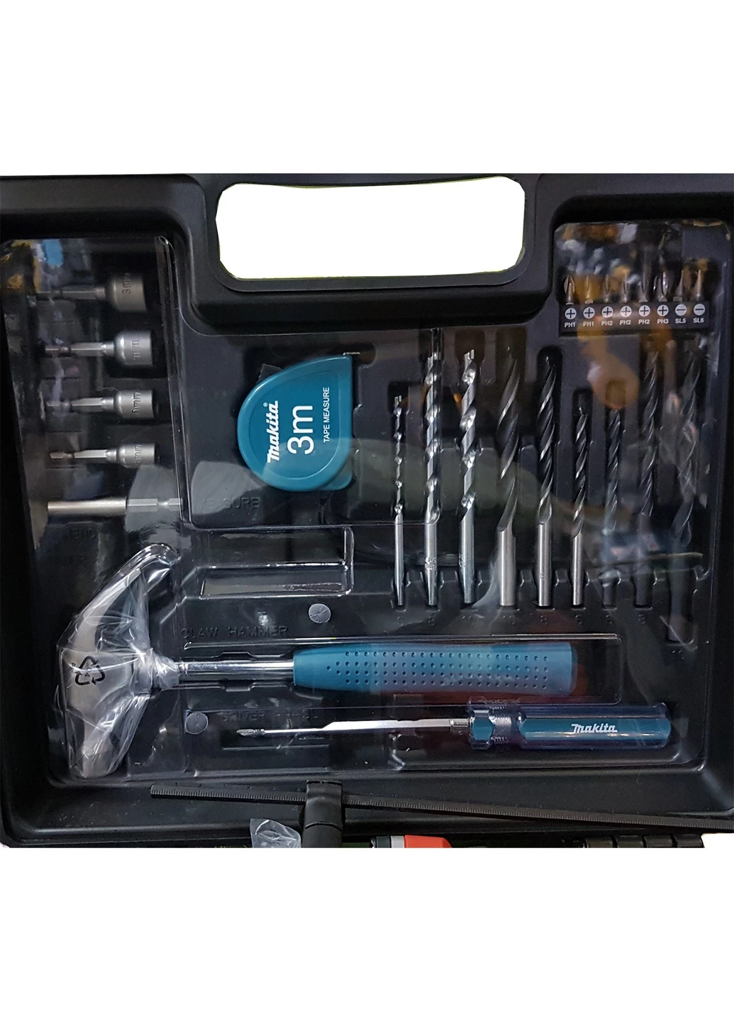 Дрель ударная M8100KX2 (710Вт, 13мм) + аксессуары (4326) Makita (295032587)