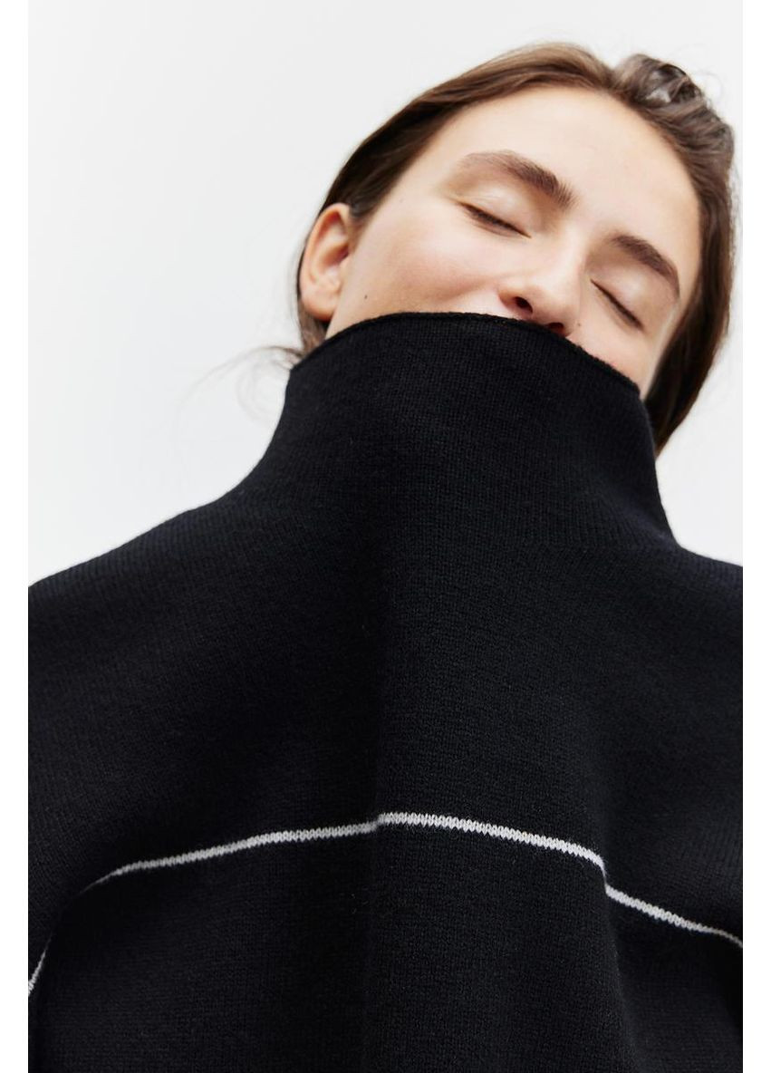 Черный демисезонный свитер из шерсти оверсайз H&M