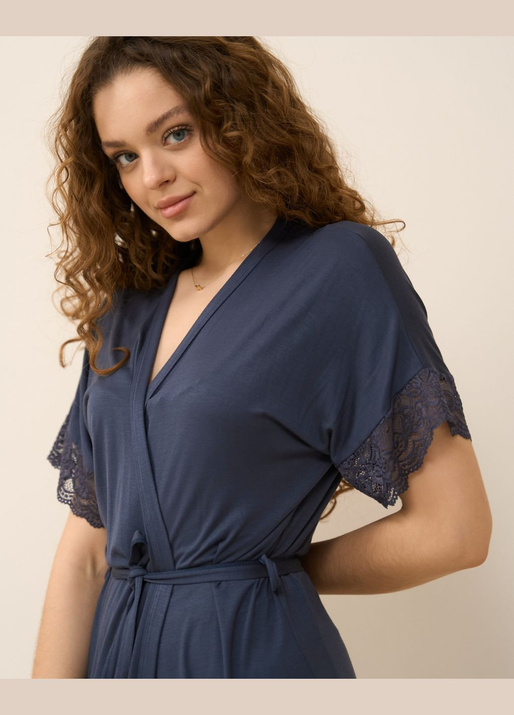 Нічна сорочка+халат комплект однотонний чорний віскоза з мереживом розмір S, M, L, XL Nicoletta (325881540)