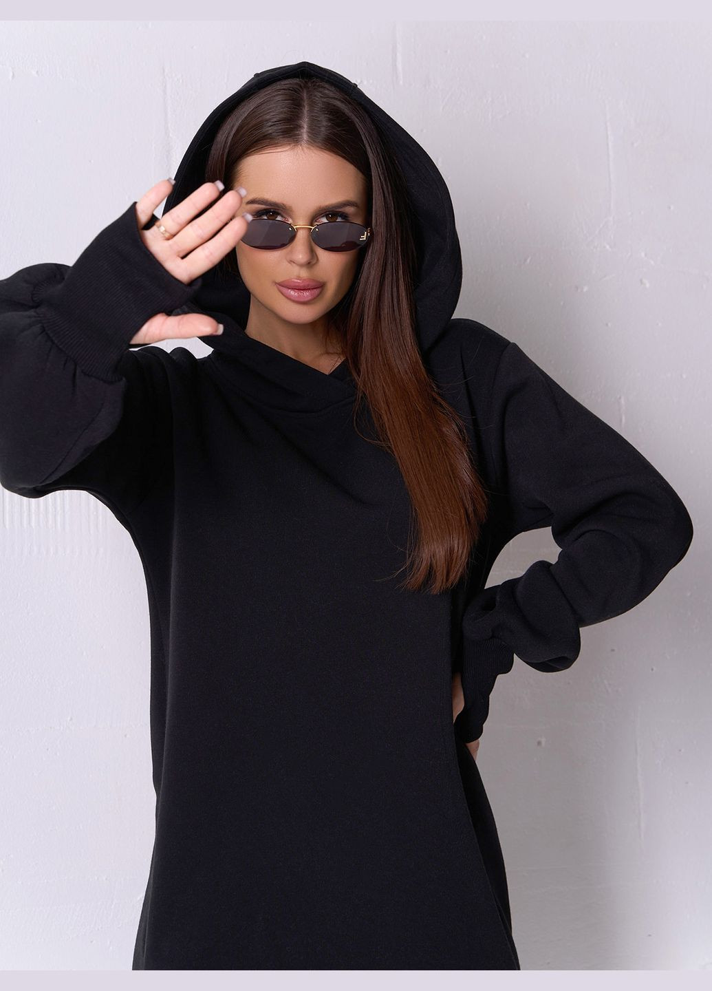 Черное повседневный платья платье-худи ISSA PLUS однотонное