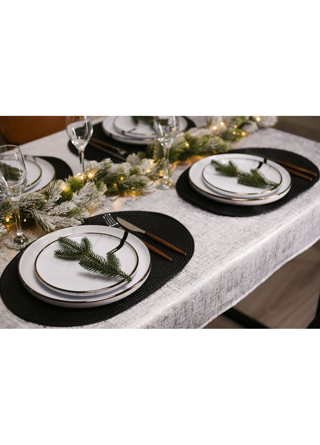 Скатерть Shine ART08SS 140х180 см серебристая Ardesto (362115187)