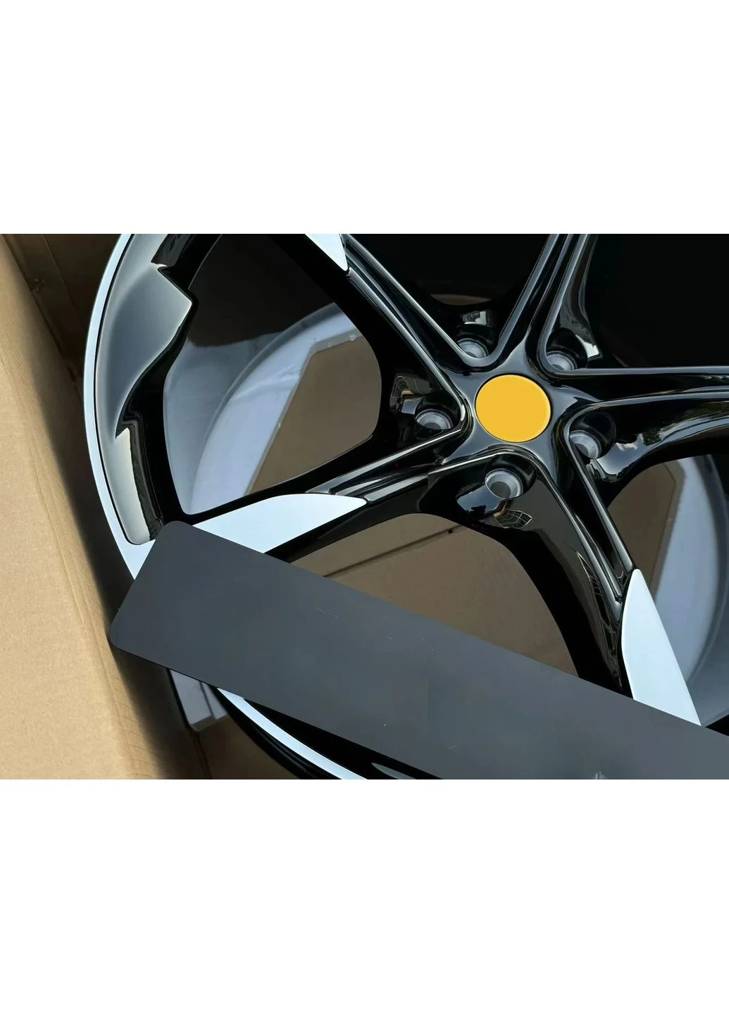 Ковані диски R21 (4 шт) для Ferrari 488 GTB 2015-2019 рр OEM (392151932)