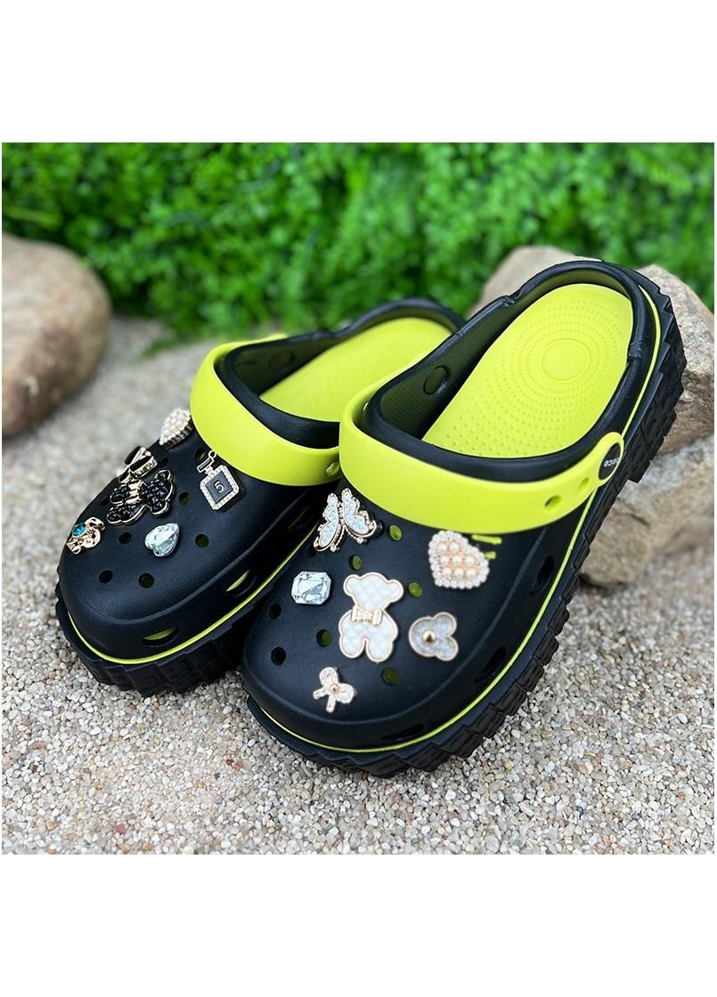 Крокси жiночi з джибiтсами на платформi Е-0010988-2 Чорнi Sanlin (290889874)