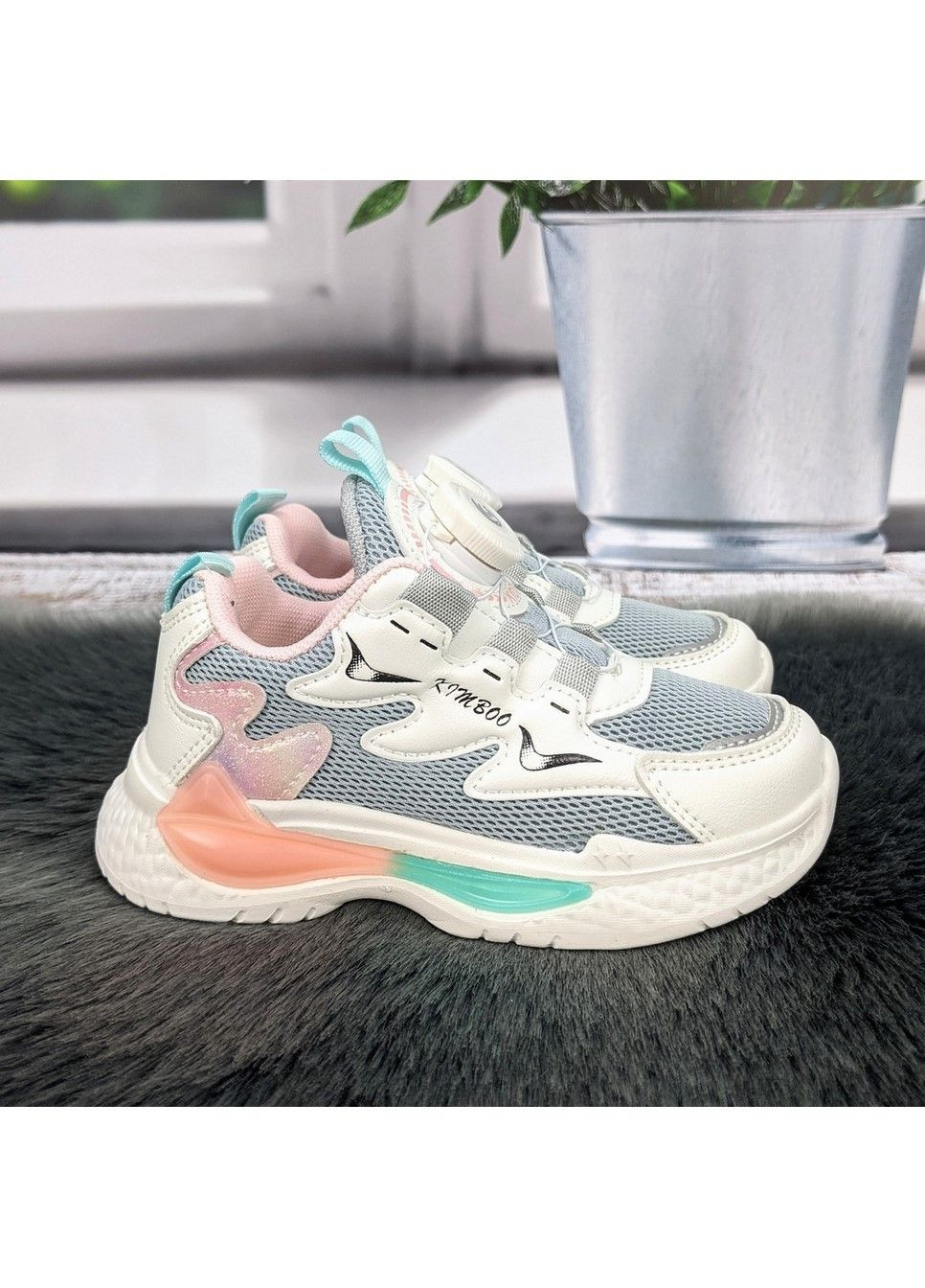 Сірі осінні кросівки дитячі для дівчинки Kimboo