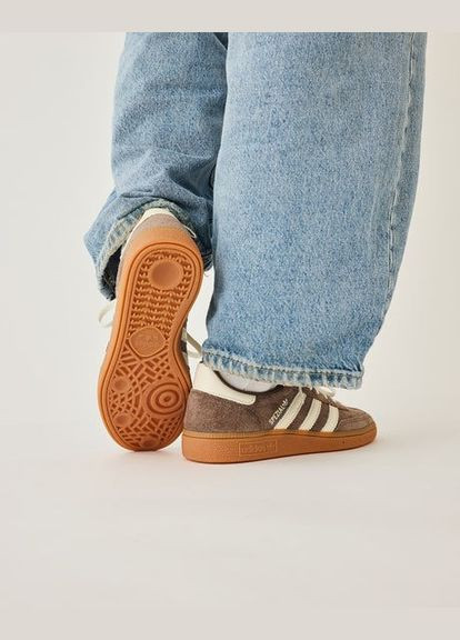 Бежевые всесезонные кроссовки handball spezial earth strata gum - if6490 No Brand