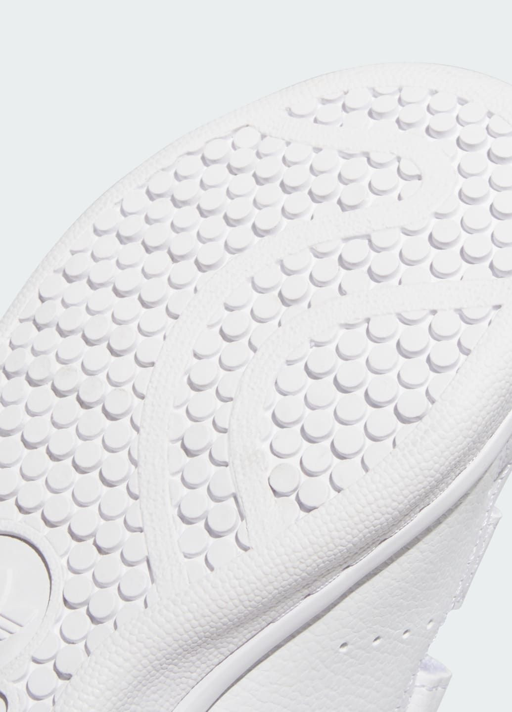 Білі всесезонні кросівки disney stan smith comfort closure kids adidas