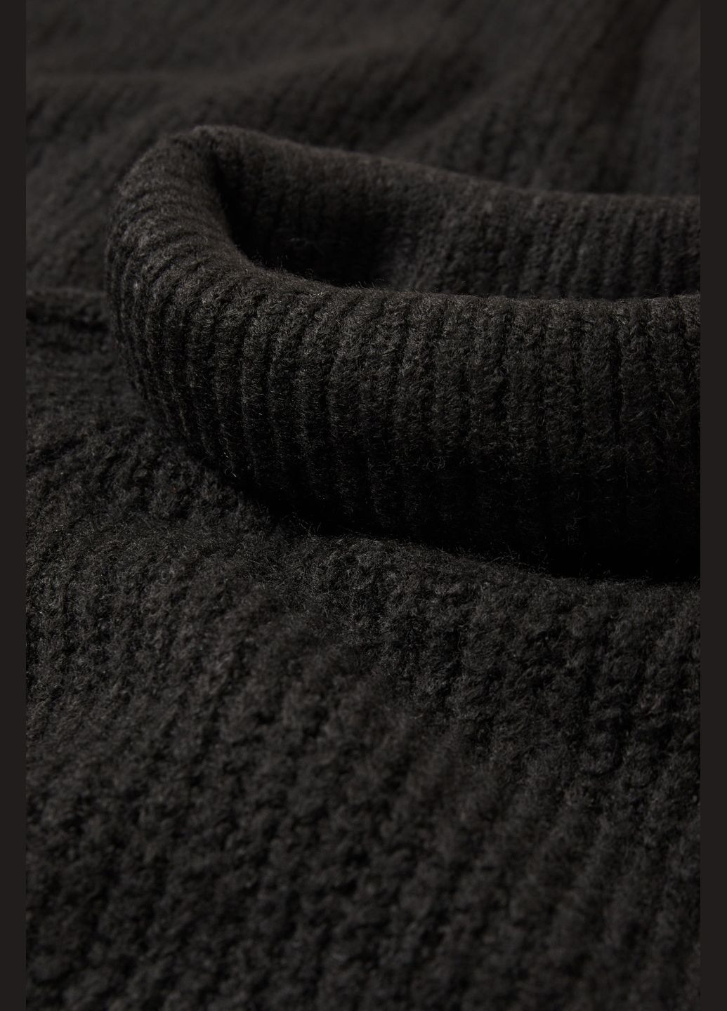 Черное кэжуал вязаное платье C&A однотонное