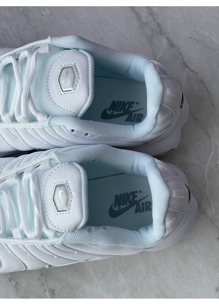Кросівки жіночі і чоловічі Nike Air Max TN Plus white | Найк Аір Макс ТН Плюс білі No Brand білі демісезони (362476505)