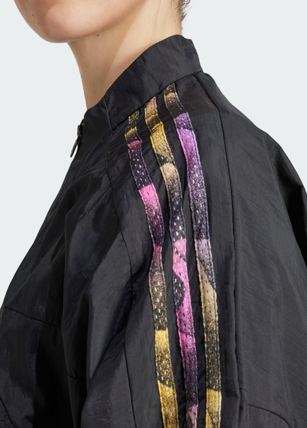 Олимпийка Tiro Cut 3-Stripes Summer Woven adidas (289977280)
