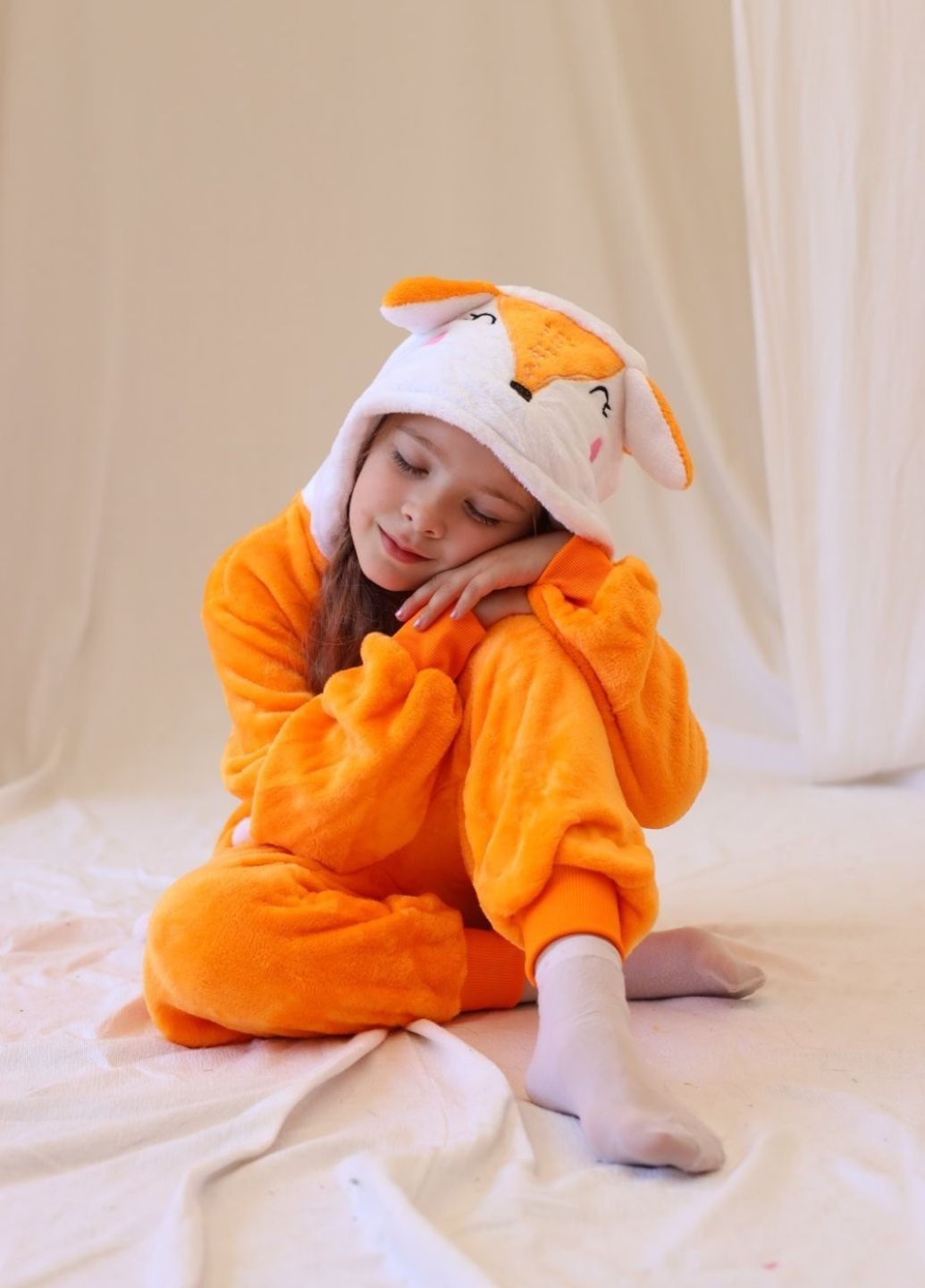 Кигуруми лисичка с капюшоном и хвостиком пижама для девочек лиса на молнии My Kigu (365703326)