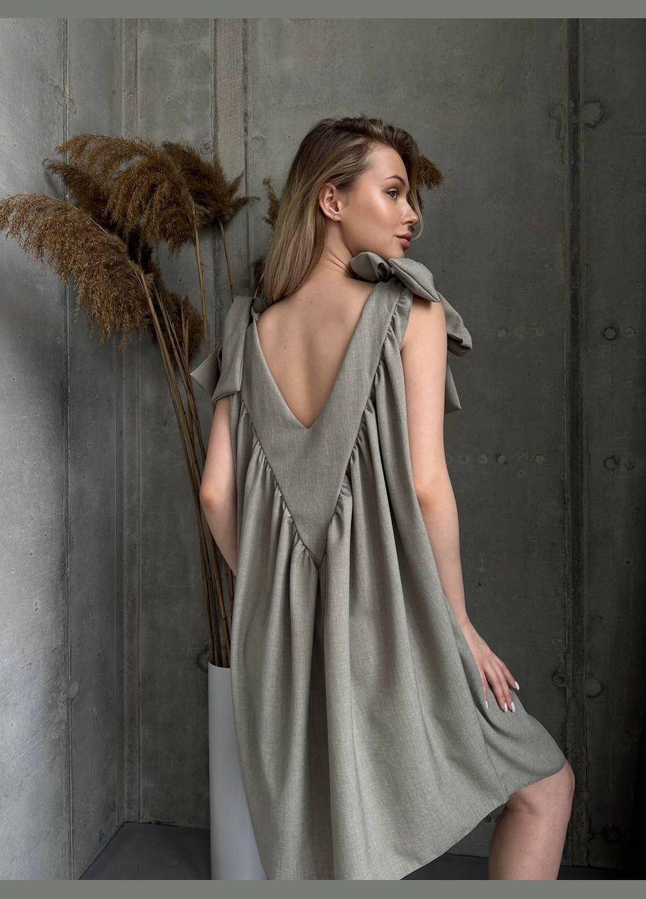 Оливковое свободное оливковое платье из натурального турецкого льна в размере 42-48, oversize платье с открытым декольте и без рукава No Brand