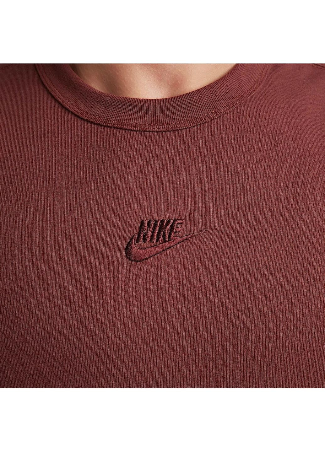 Бордовая футболка мужская sportswear premium essentials bordo Nike