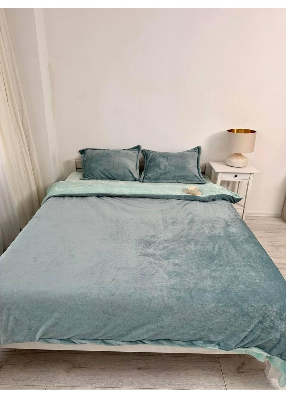 Постельное белье с резинкой Мята+бирюза, плюш Семейный размер, наволочки 70/70 No Brand (364220360)