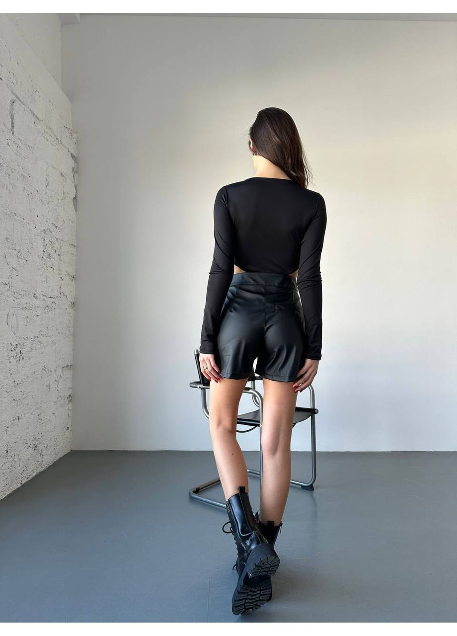 Женские шорты из экокожи FINO Mode (369094934)