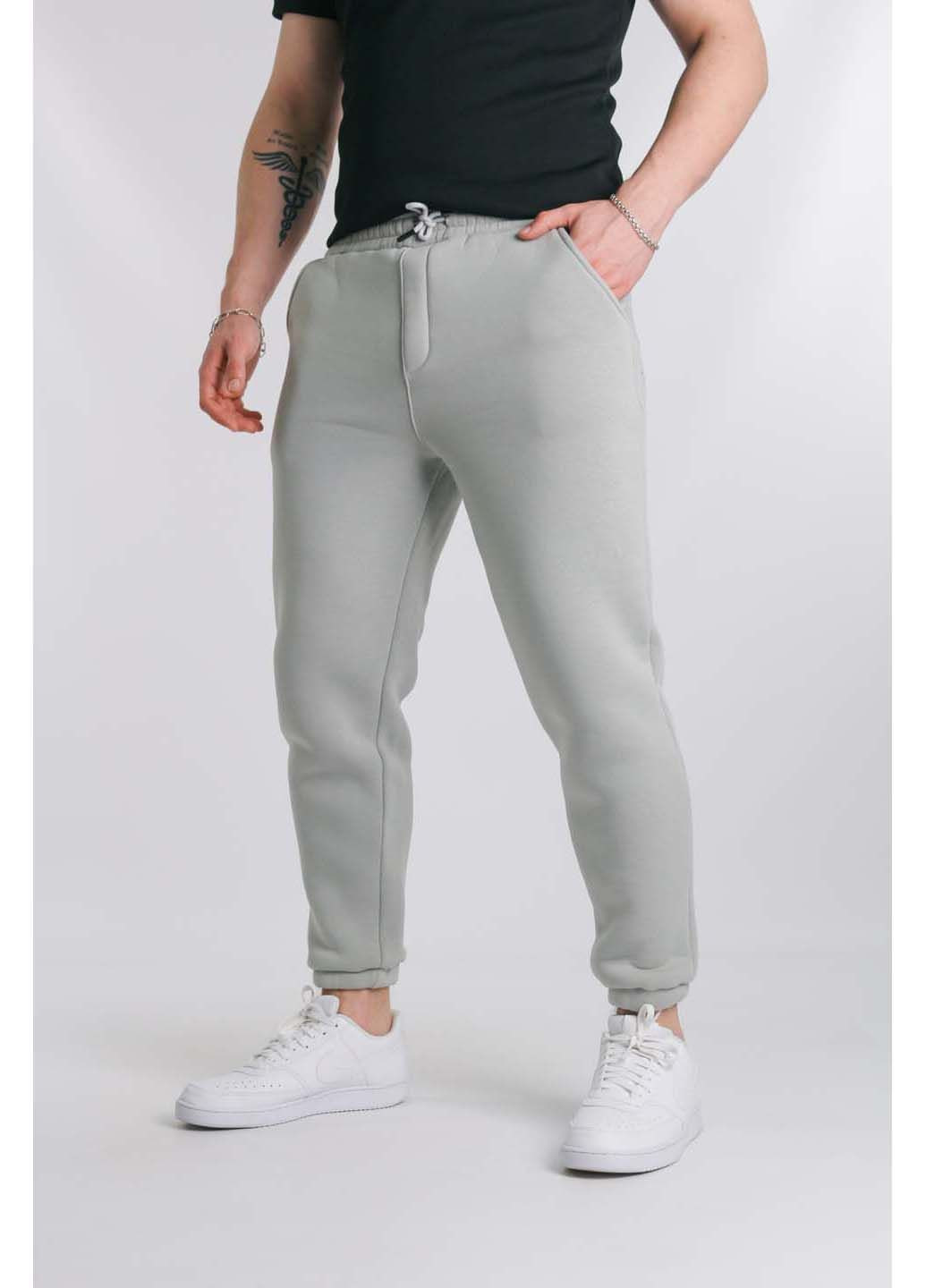 Мятные спортивные, кэжуал демисезонные брюки Intruder