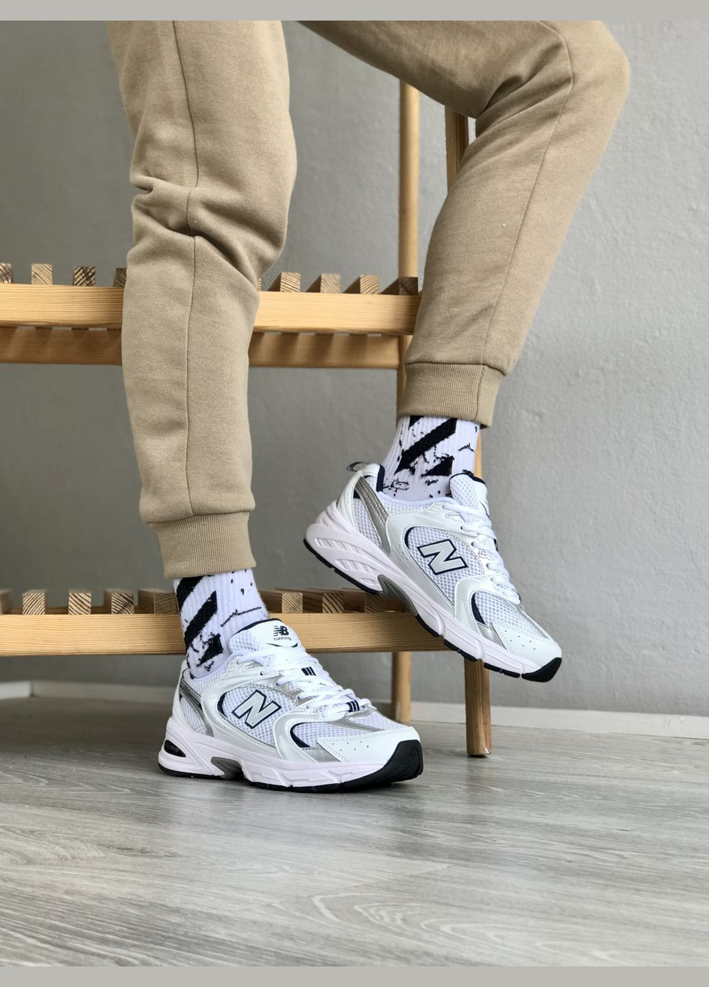 Білі Осінні кросівки чоловічі і жіночі No Brand 539 white silver | Нью Беланс 530