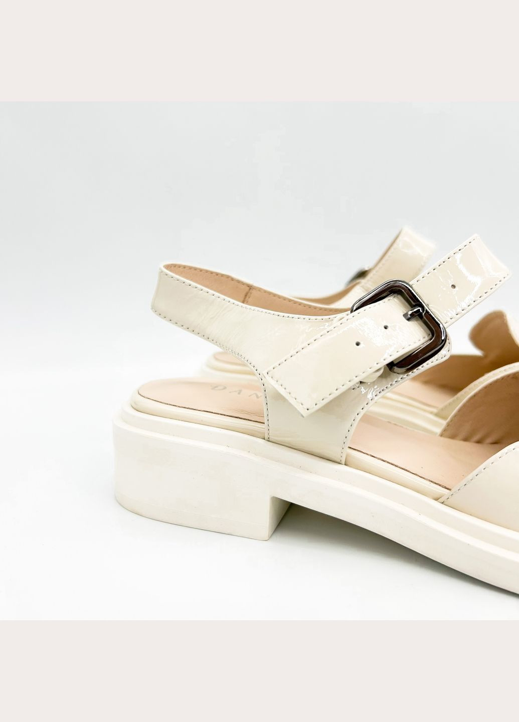 Босоніжки (р) Наплак 0-1-1-4C-2277D-0101-A-1704A Danler (328836266)